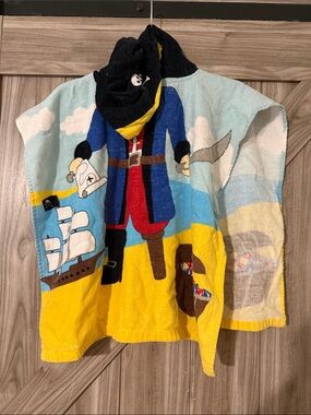 Source Unknown Kids Pirate Hooded Towel - Yellow, Blue & Black